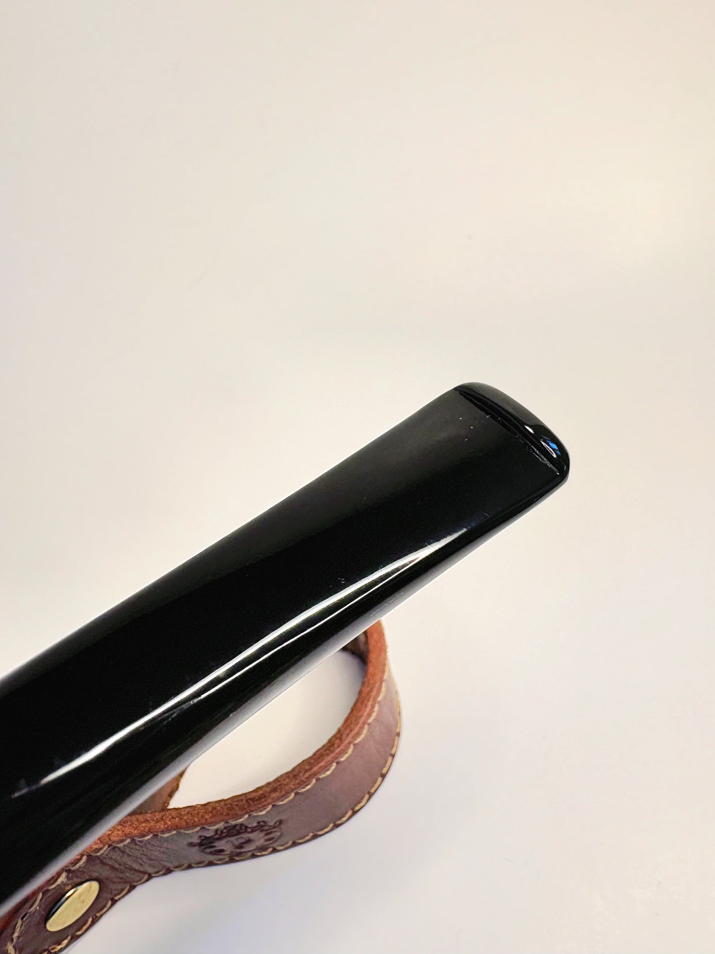 Savinelli Oscar no. 207 KS Aged Briar Smooth Italian Estate Pipe
