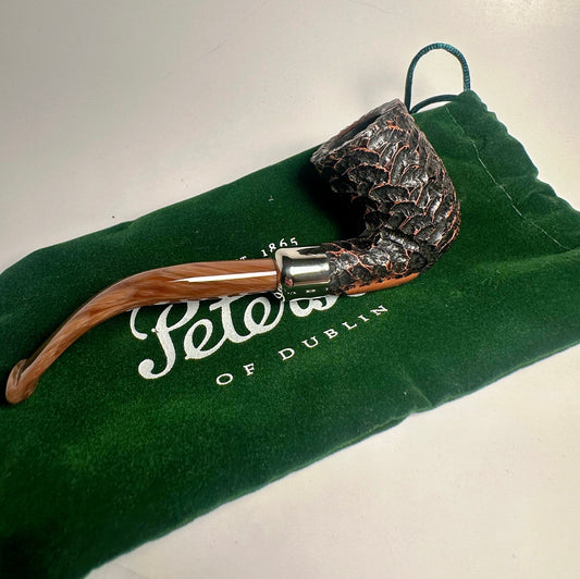Peterson Derry Rusticated #128 Fishtail