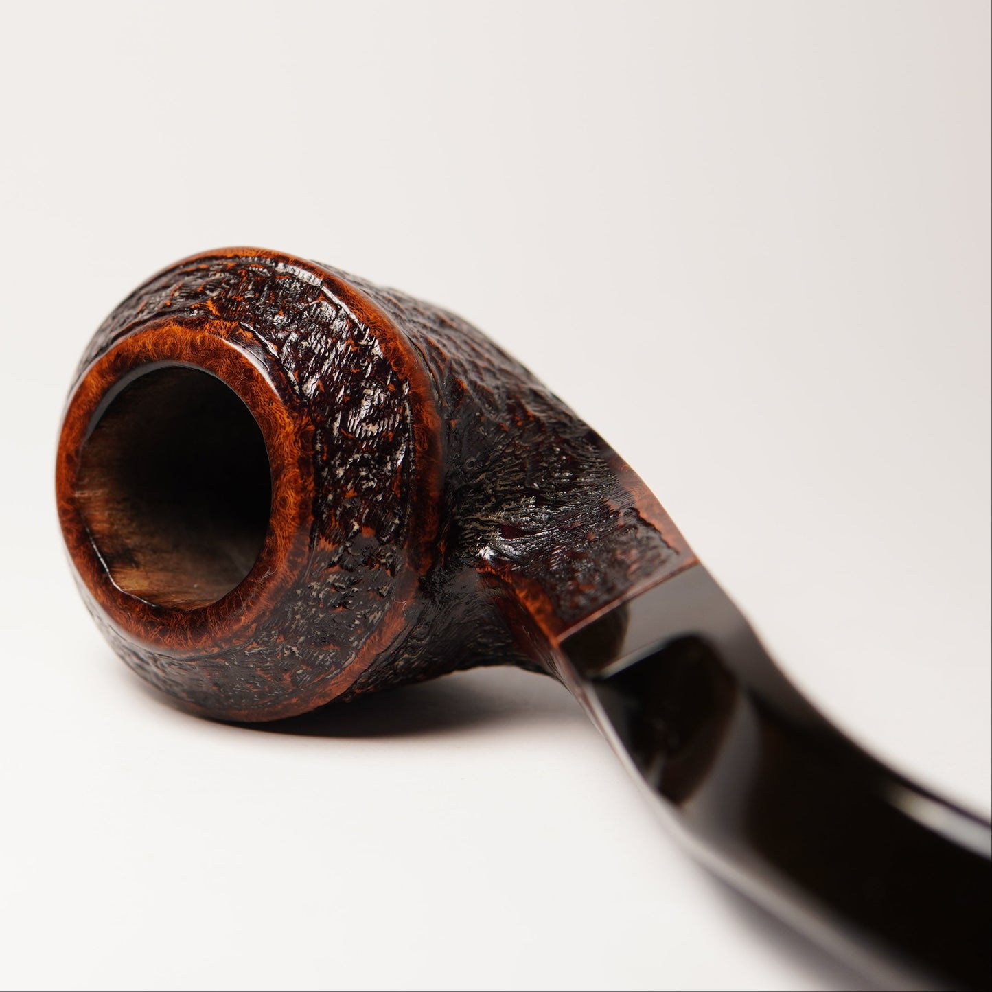Julius Vesz Handmade Circle 2 Sitter Pipe
