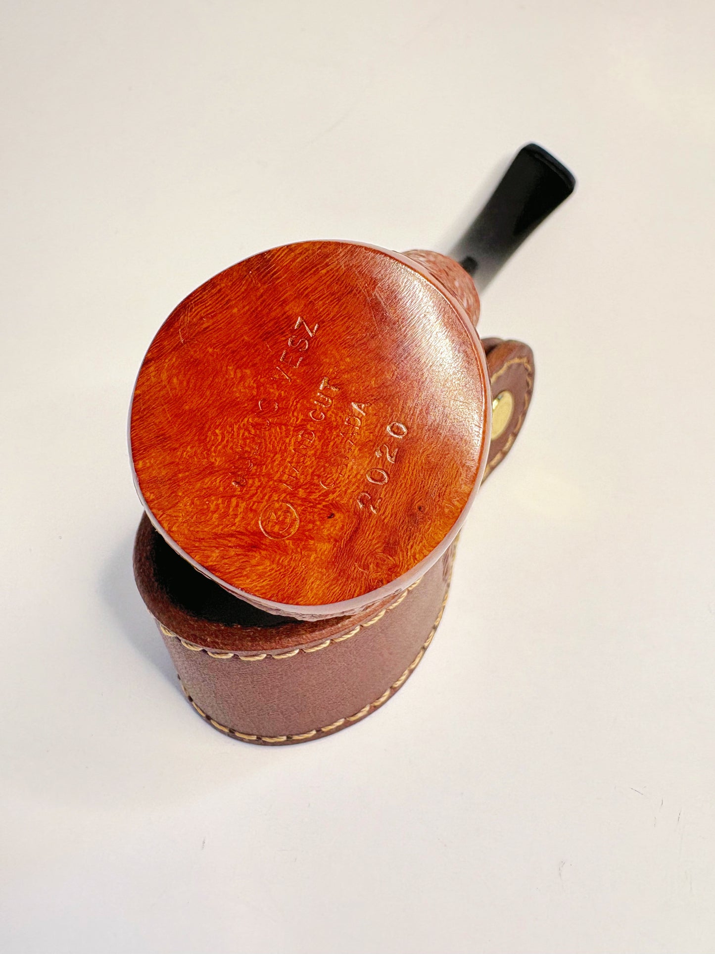 Julius Vesz Circle 3 Sitter Canadian Estate Pipe