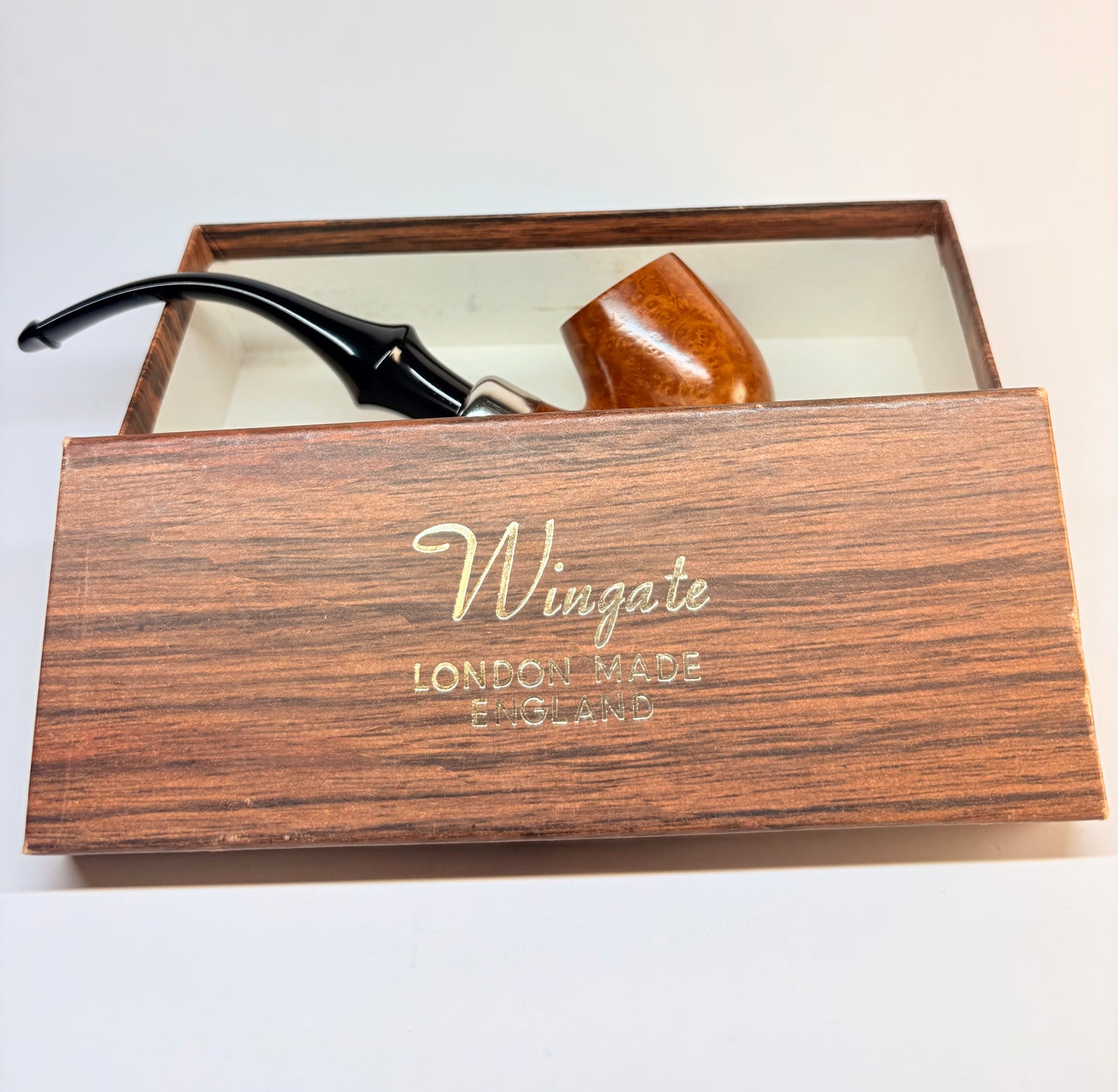 NOS/Unsmoked Wingate no.11 London Made Pipe