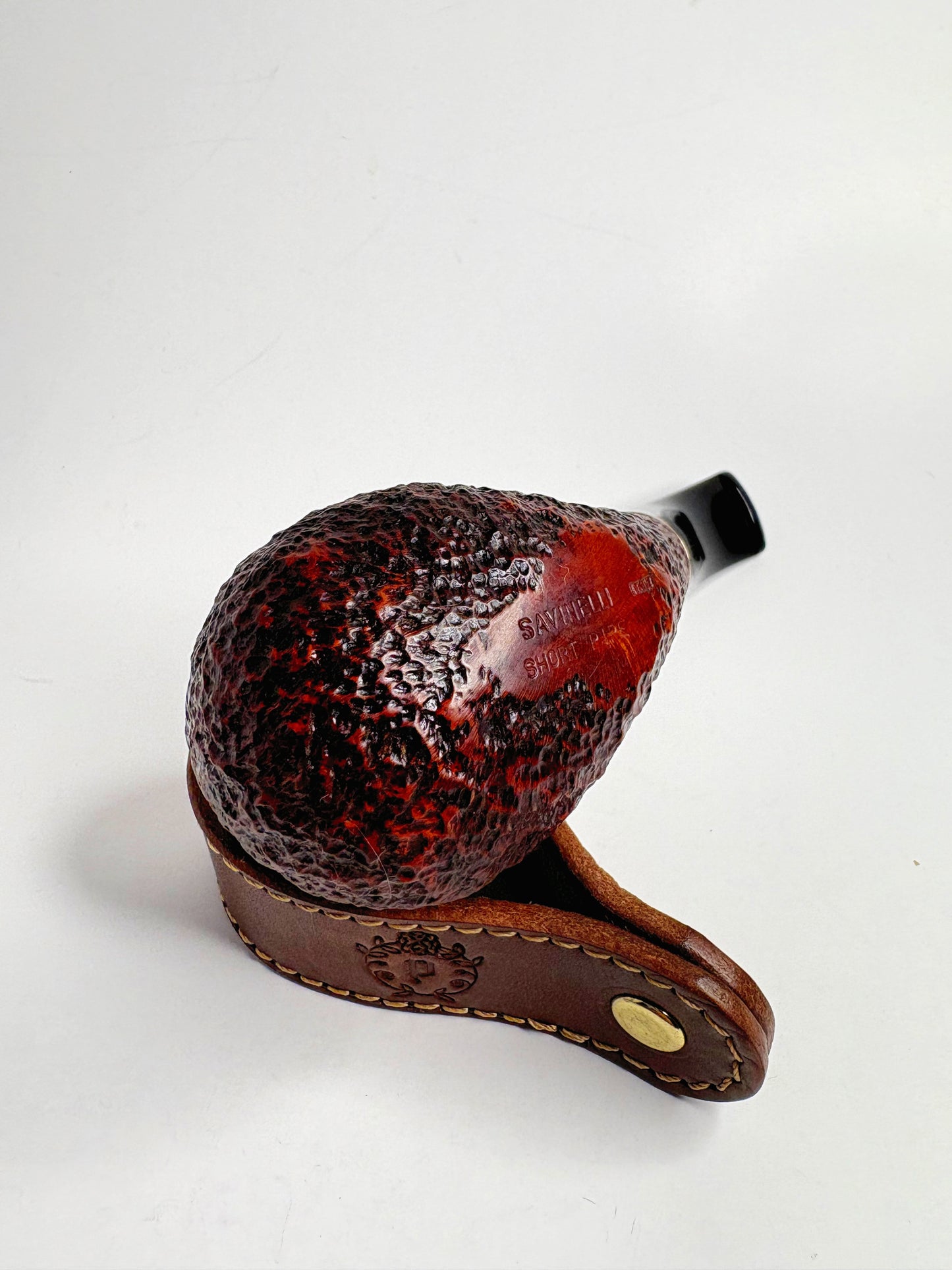 Savinelli Short Rusticated Italian Estate Pipe