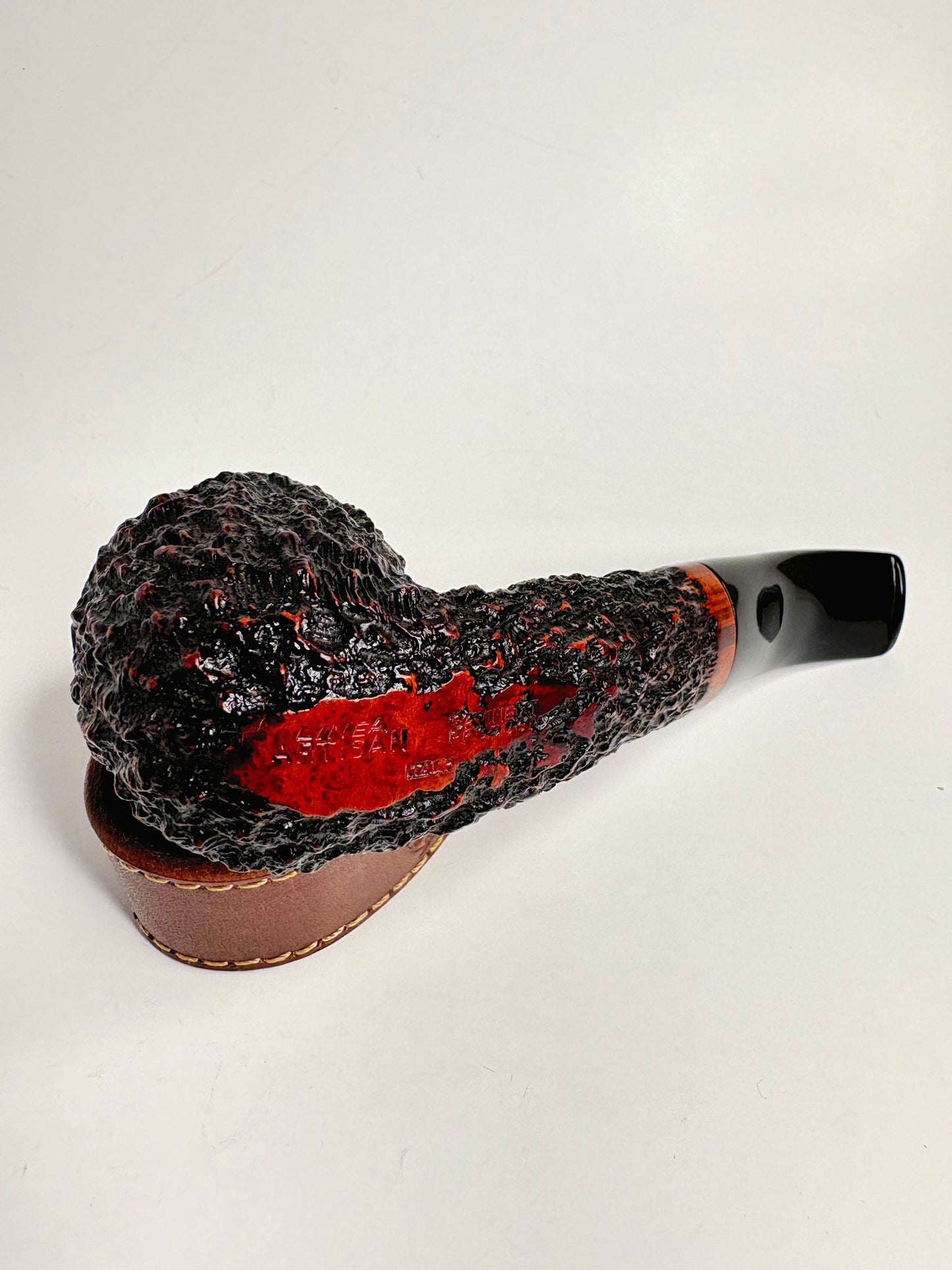 Savinelli Linea Artisan Italian Estate Pipe