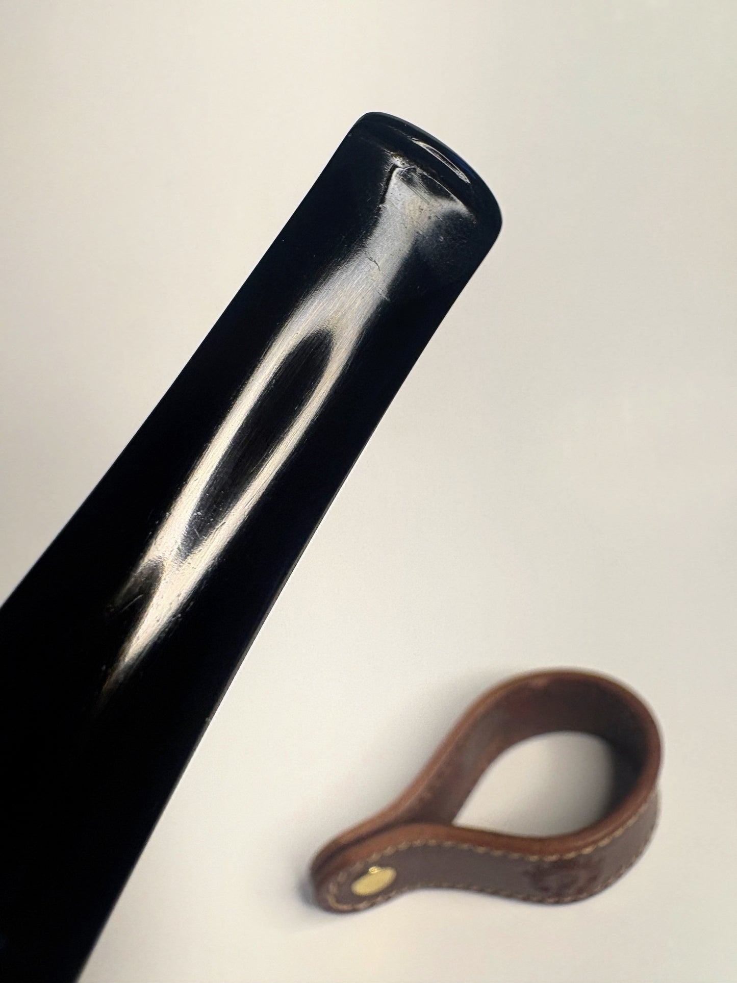 GBD Collector Rockroot 9639 XL Tulip English Estate Pipe