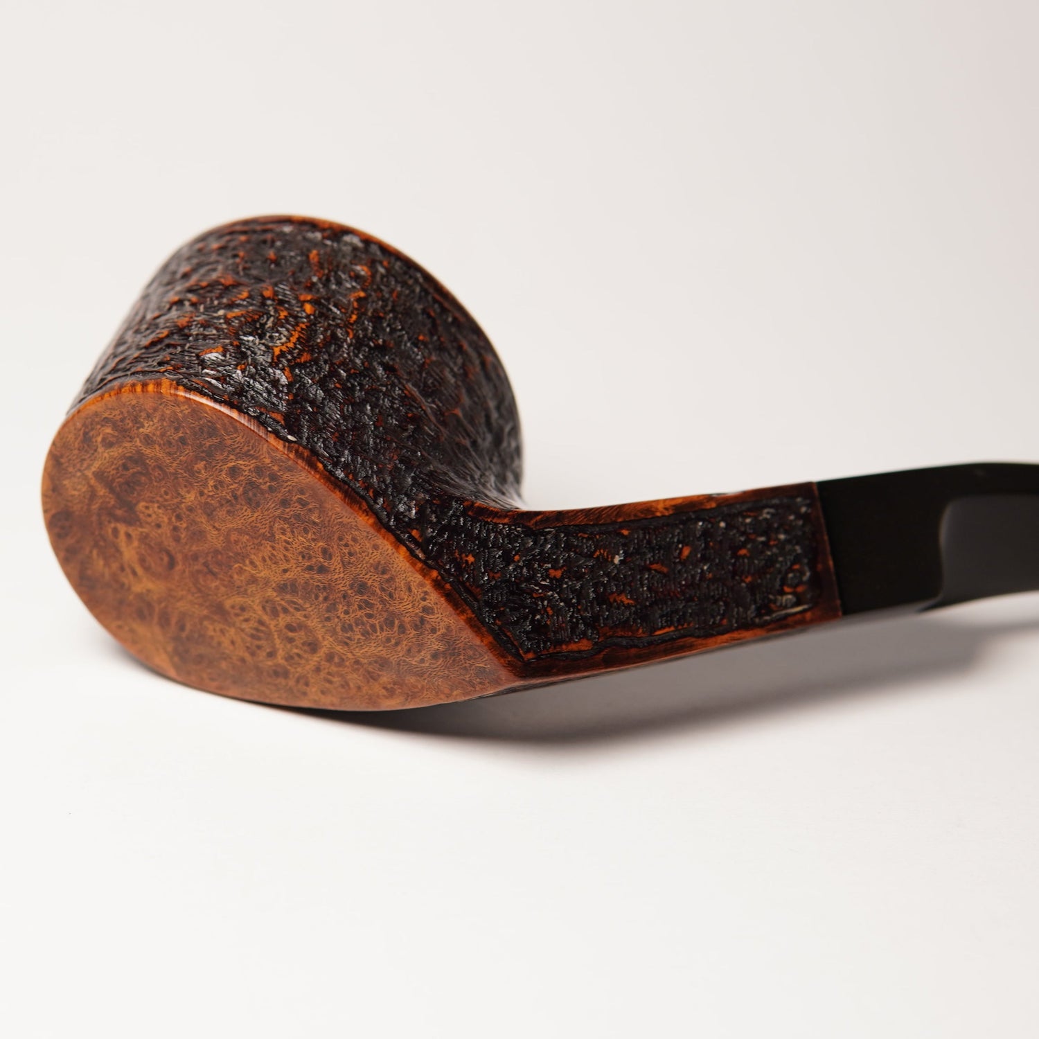 Restored estate tobacco pipe photographed by Palmyra Products