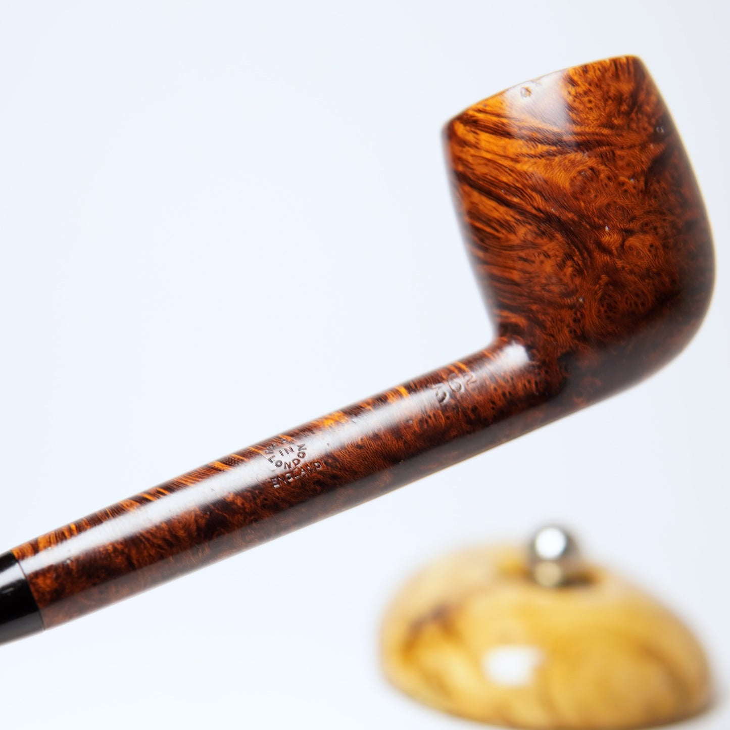 Comoy’s Tradition 362 Pipe