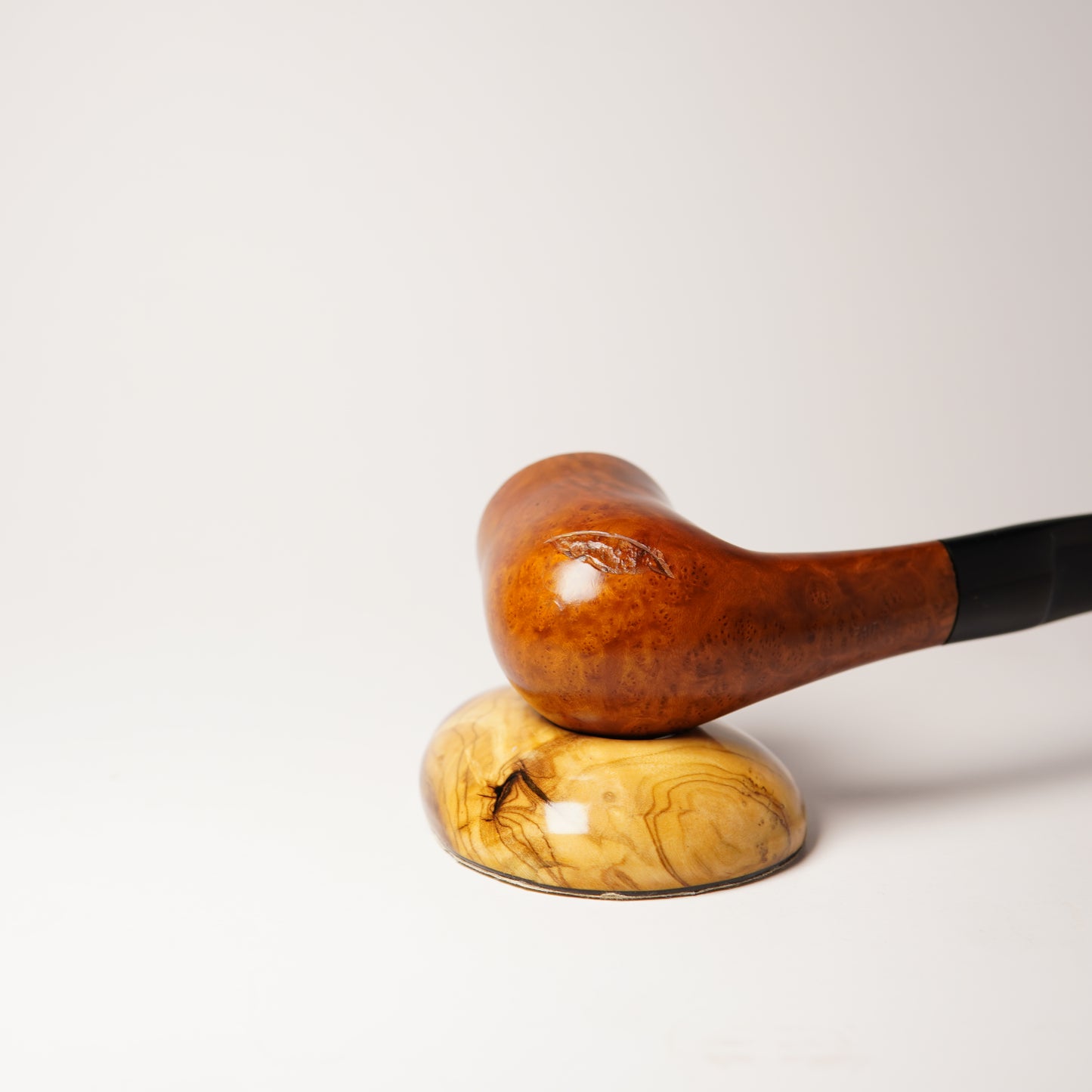 C.L.B Extra Fait Au Canada Pipe