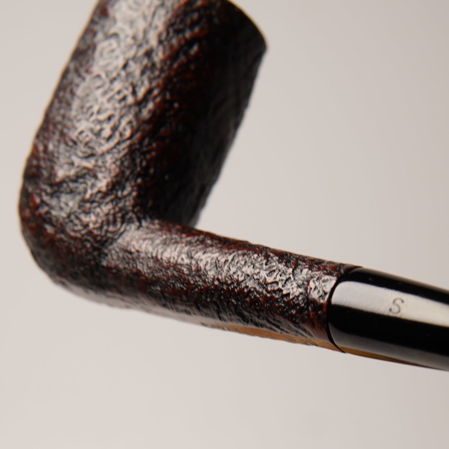 Stanwell Royal Bark 695 Pipe