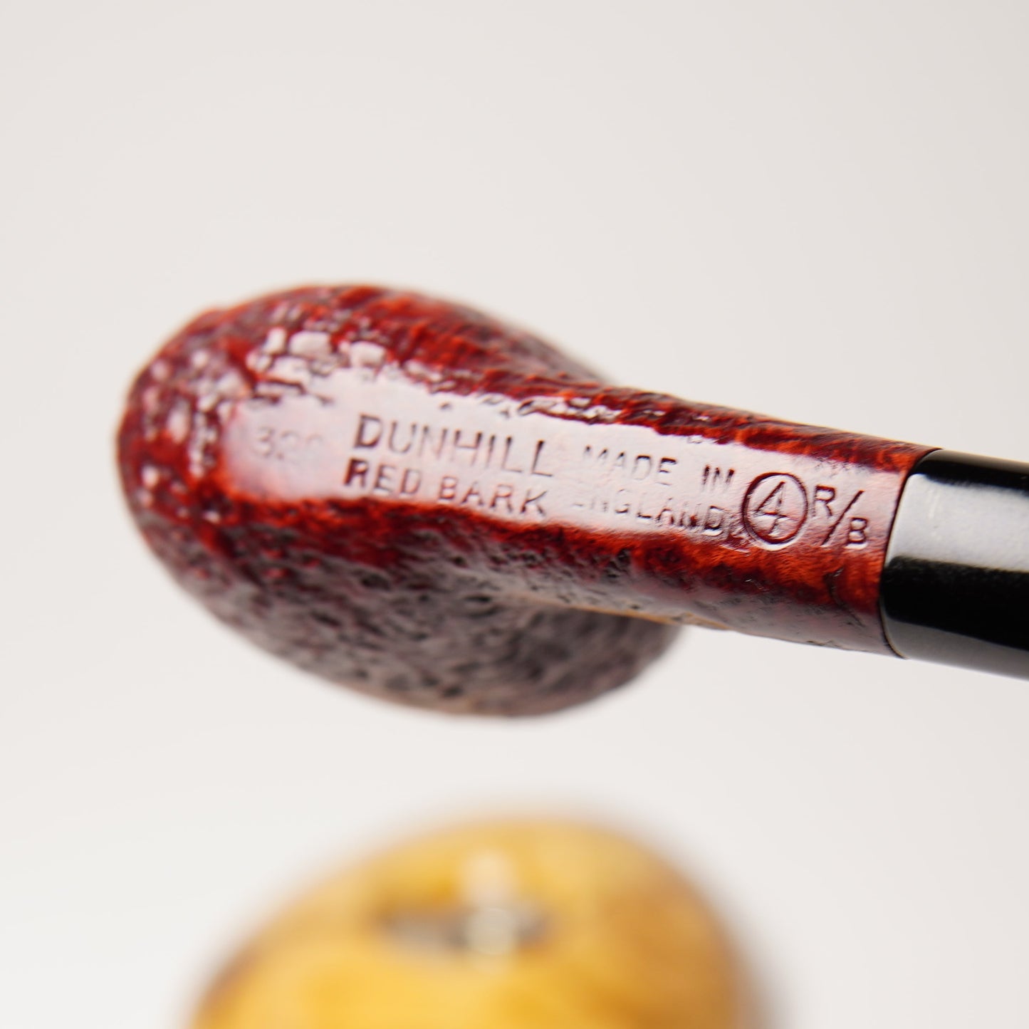 Dunhill Red Bark 320 Opera Pipe (1974)