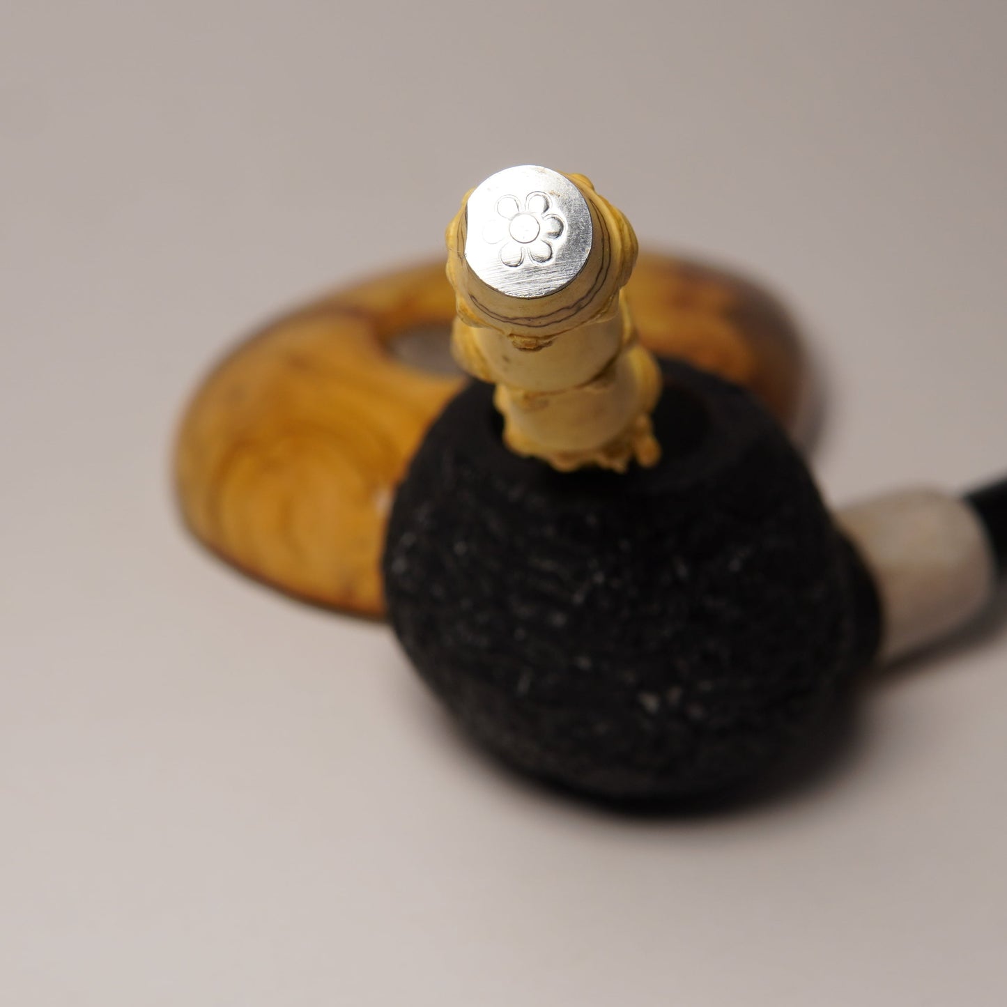 Kadesh Swanson Blasted Prince Artisan Pipe