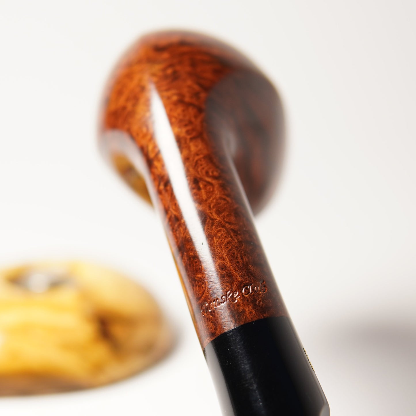 Danske Club 403 Pipe