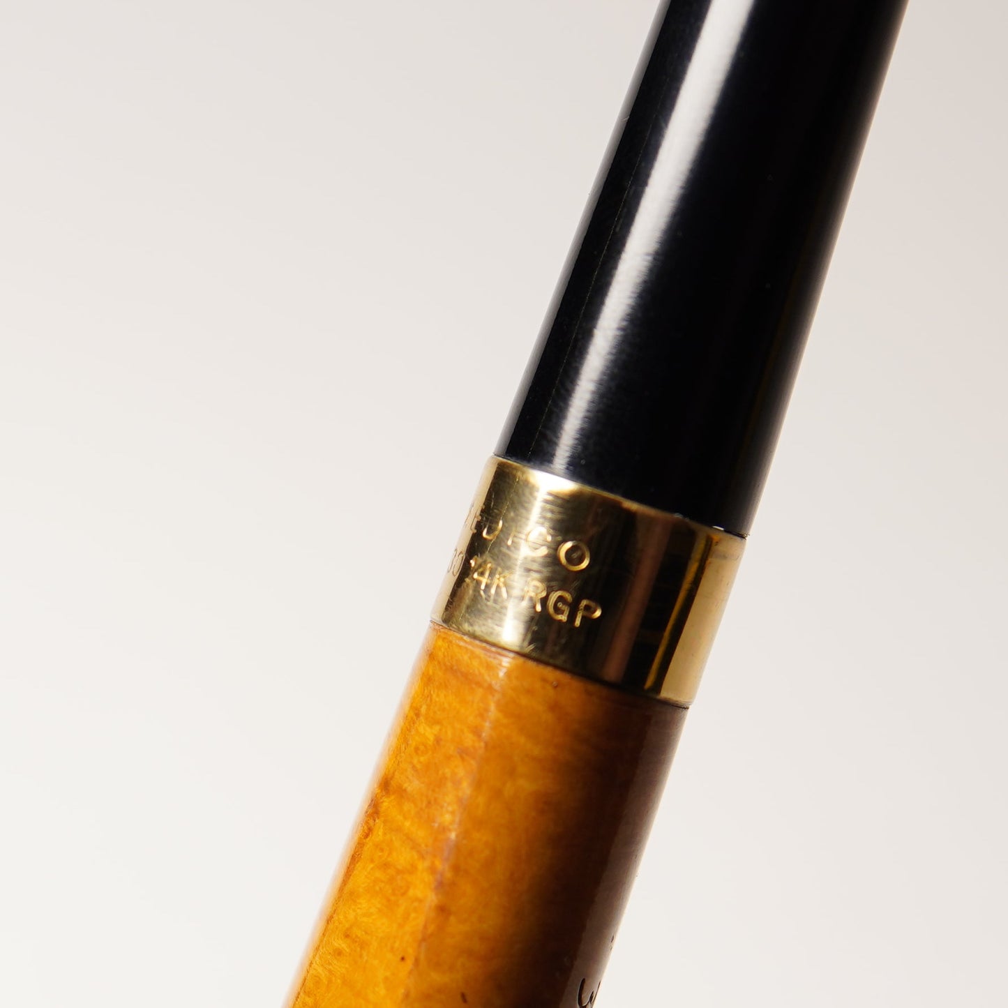 NOS Medico Gold Crest 30 14K Band Pipe