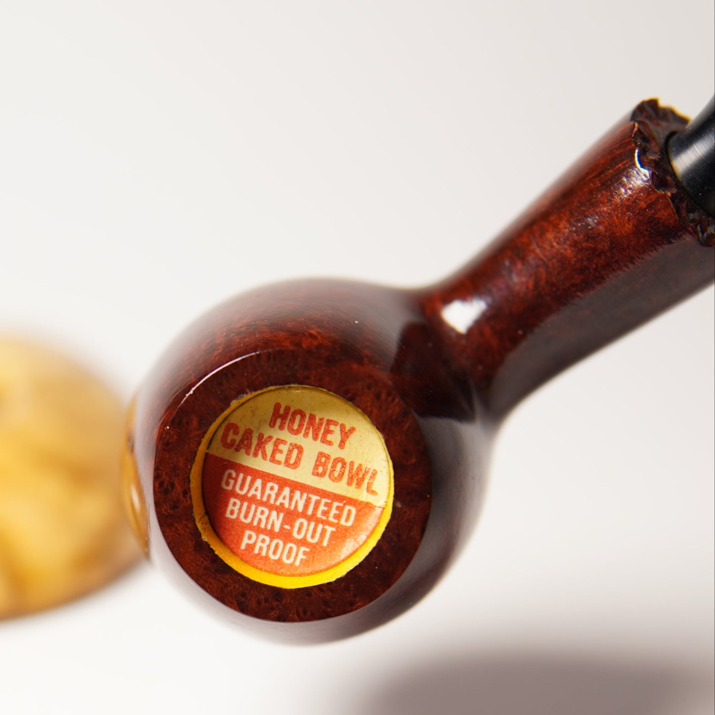 NOS Yello-Bole Centura Apple Pipe