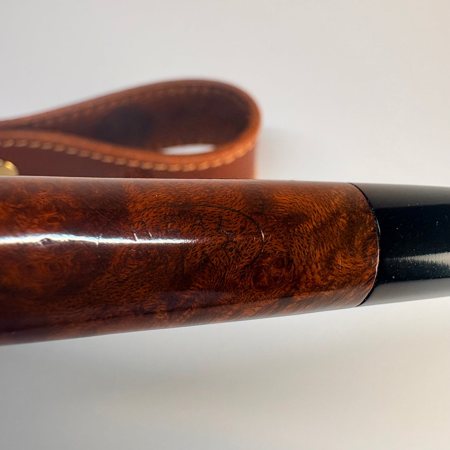Unidentified Italian Basket Estate Pipe