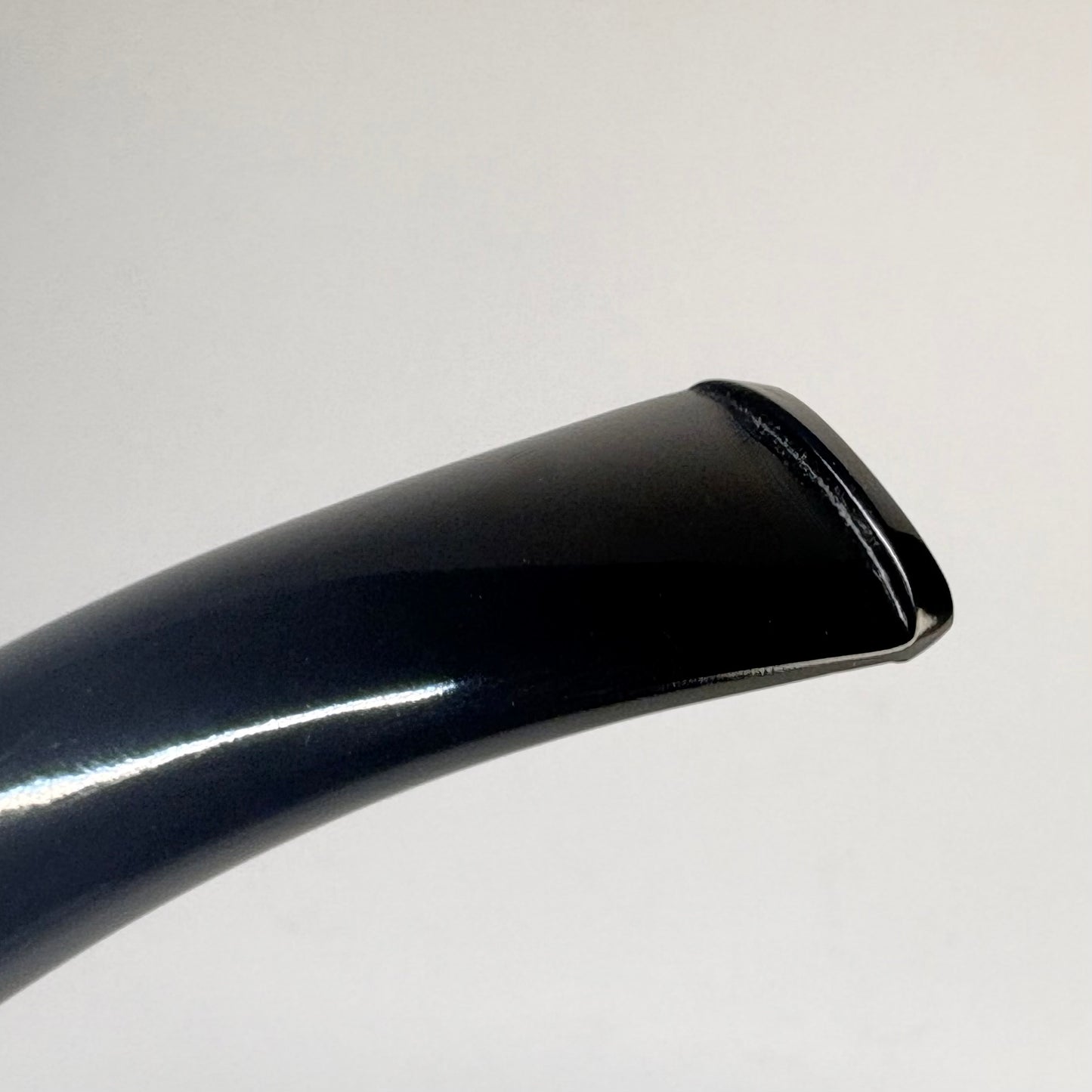Julius Vesz Circle 3 Sitter Canadian Estate Pipe