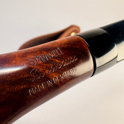 Stanwell Bordeaux Danish Estate Pipe