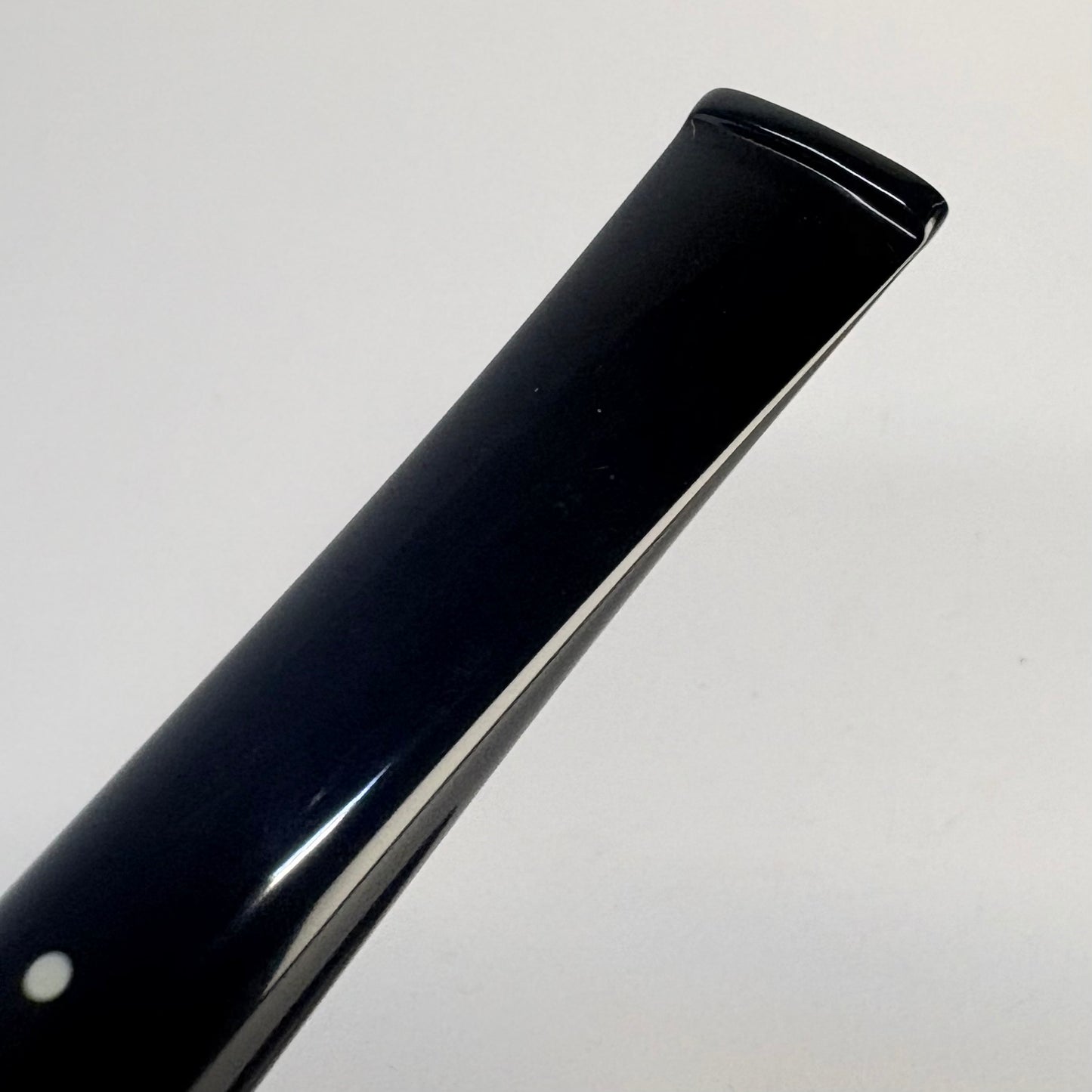 Dunhill  Shell Briar Billiard (1988) English Estate Pipe