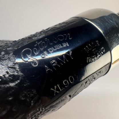 Peterson XL90 Rusticated Army Mount Irish Estate Pipe