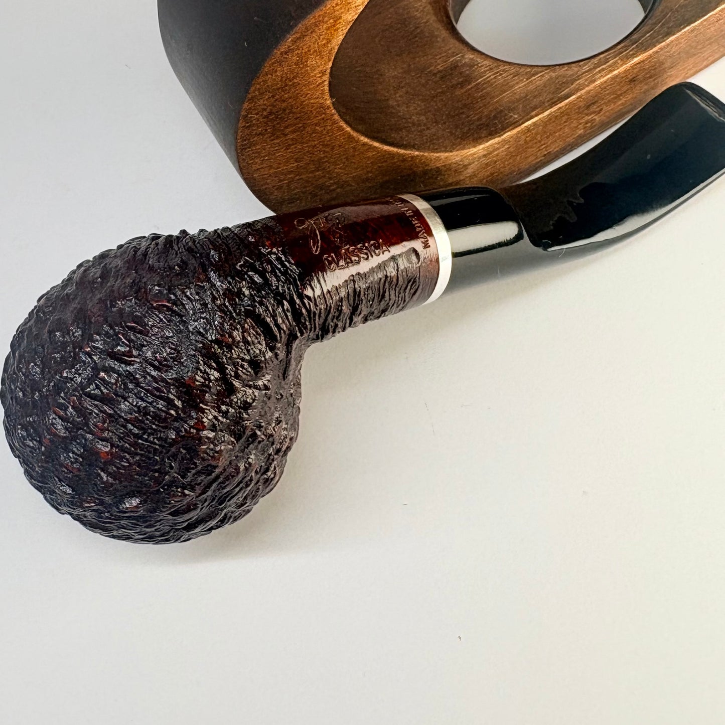 Gigi Classica Bent Apple Italian Estate Pipe