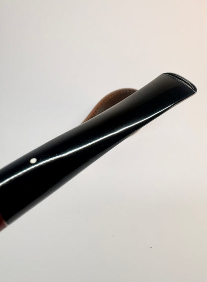 Dunhill Red Bark no.320 Opera Pipe (1970s)