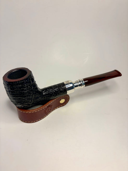 Peterson Newgrange no.106 Army Mount Irish Estate Pipe