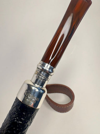 Peterson Newgrange no.106 Army Mount Irish Estate Pipe